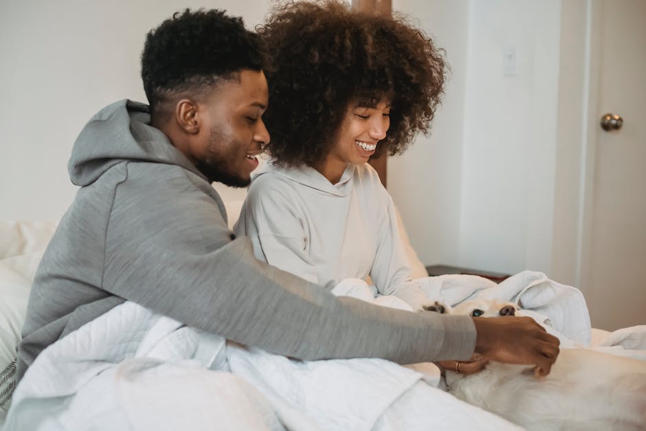 50 Ideas for Rainy Day Dates to Foster a Stronger Connection