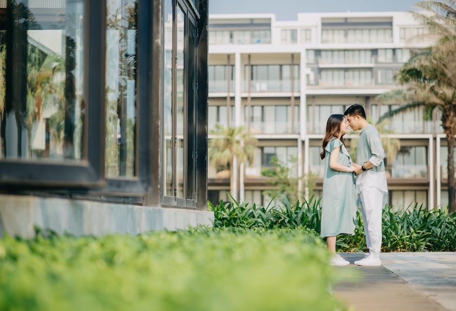 What Does Your Partner’s Rudeness towards Strangers Imply for Your Relationship?